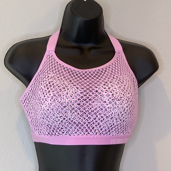 Victoria’s Secret Sports Maximum Support Bra - Picture 3 of 4